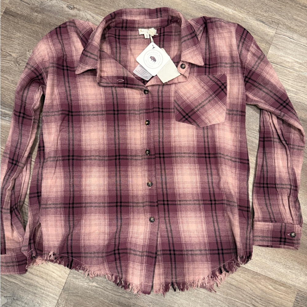 Hem & Thread Mauve Plaid Button-Up